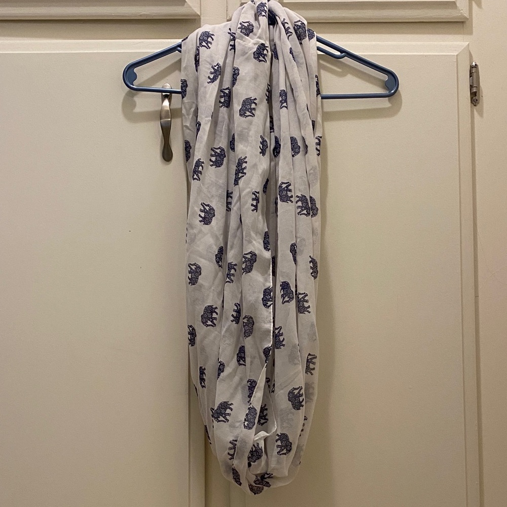 Light Scarf